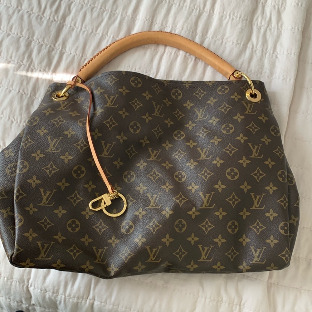 Louis Vuitton Bag